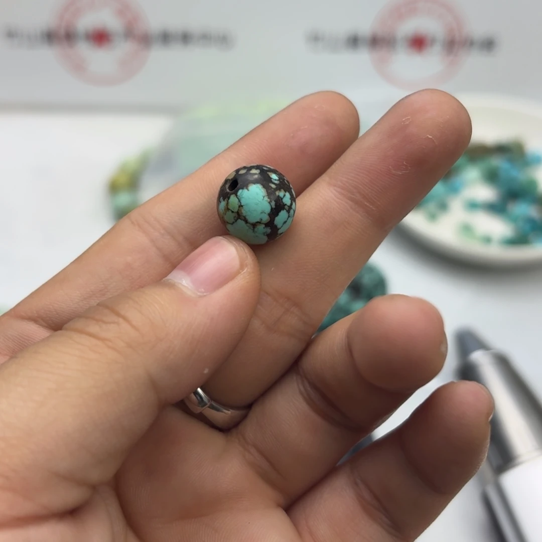 南红玛瑙未镶嵌绿松石