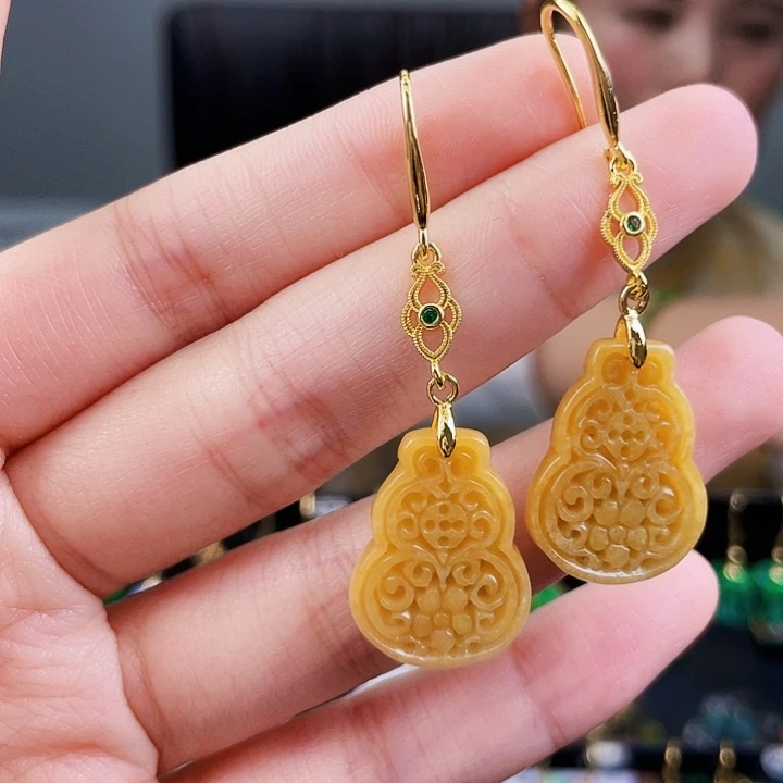 翡翠耳饰未镶嵌饰品