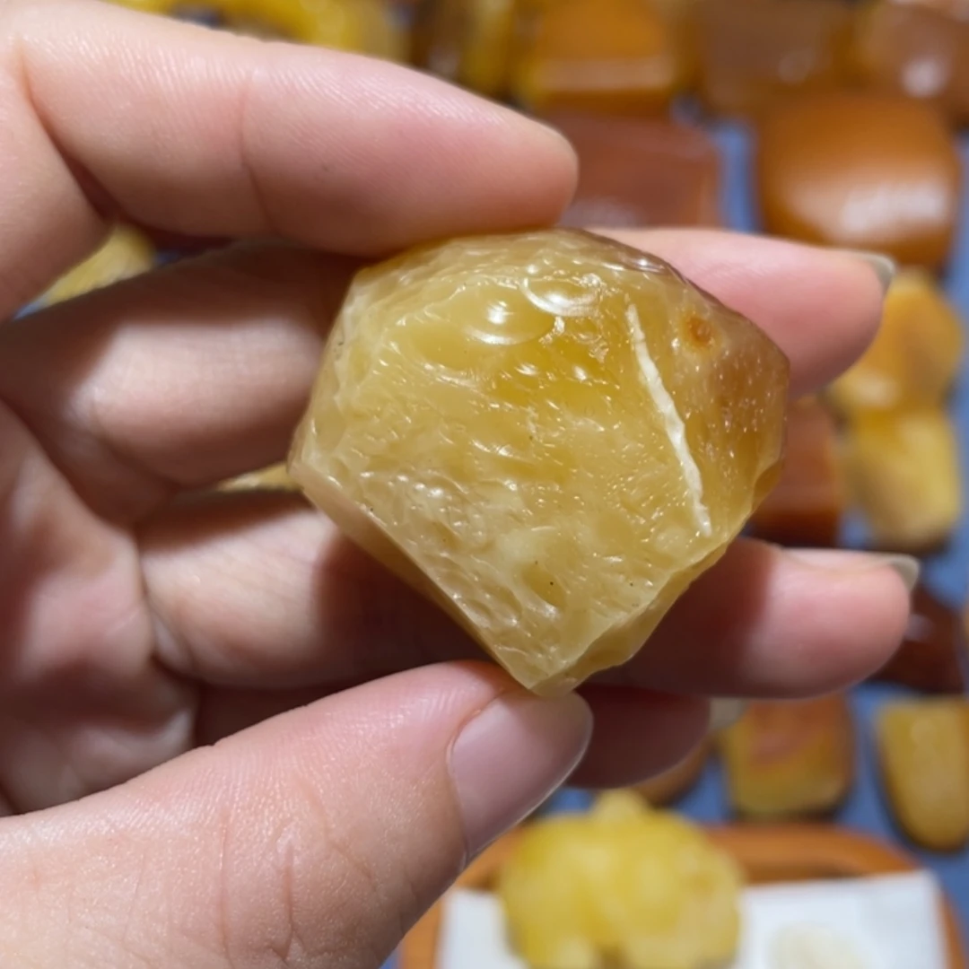 定制蜜蜡未镶嵌屁桃