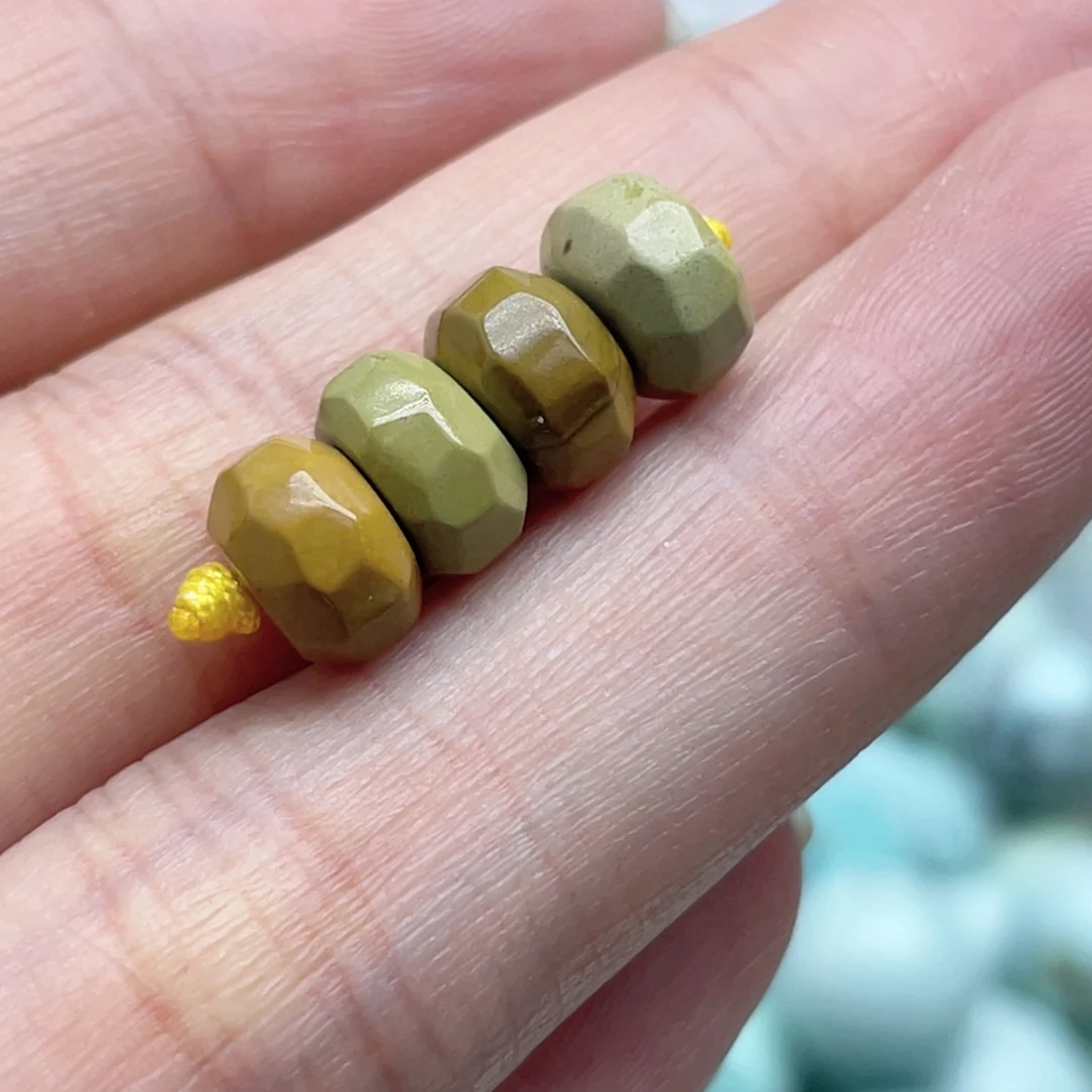 未镶嵌南红玛瑙珠宝奇石