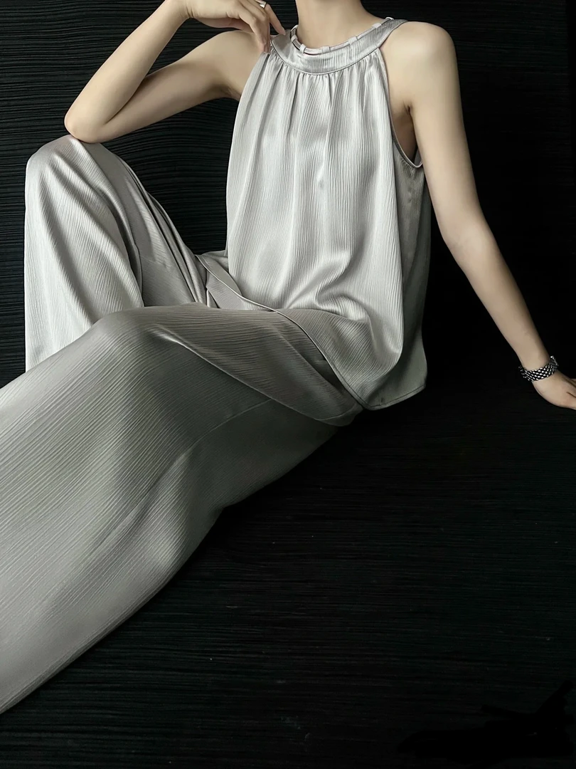 （喜静）清冷感设计师领口穿绳背心＋捏折阔腿裤套装女TZ6192#