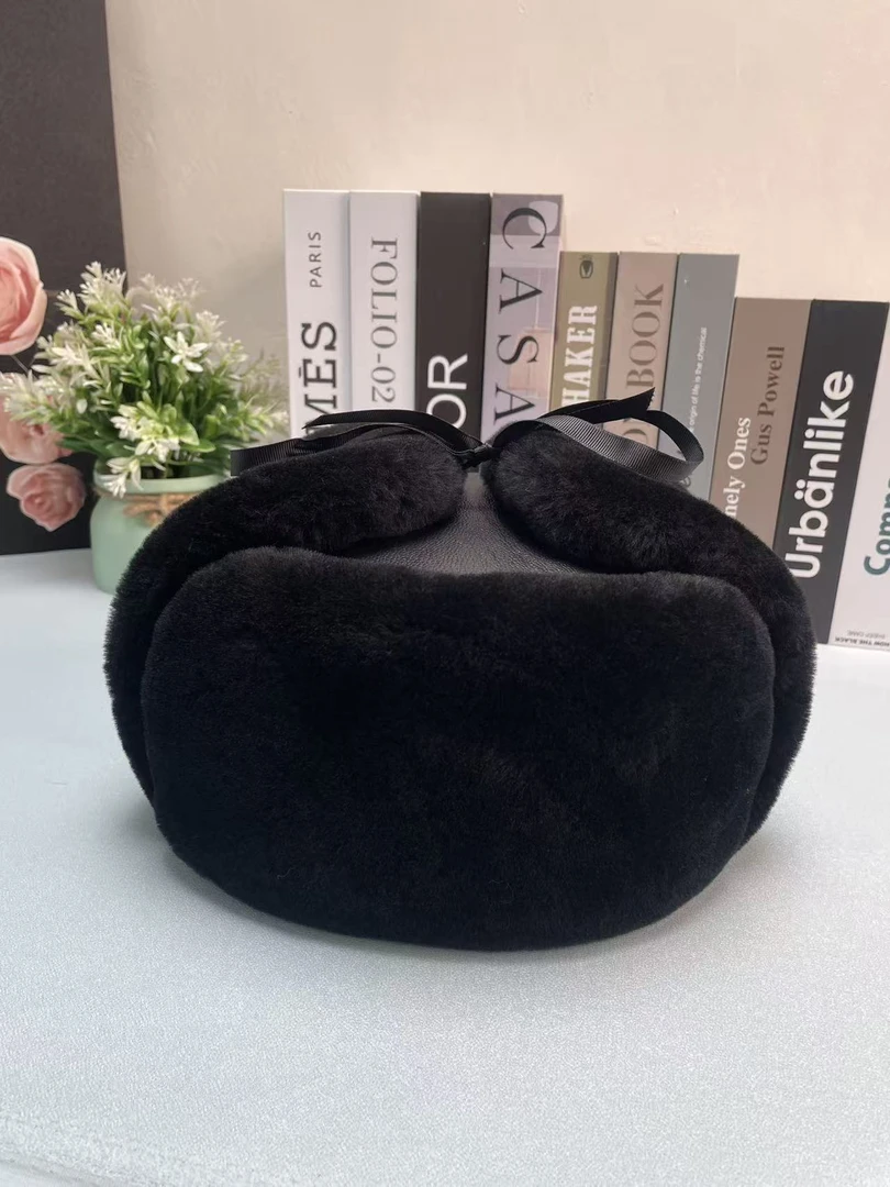 (雷锋帽羊剪绒）冬季新款羊皮毛一体时尚保暖加厚中老年爷爷帽子