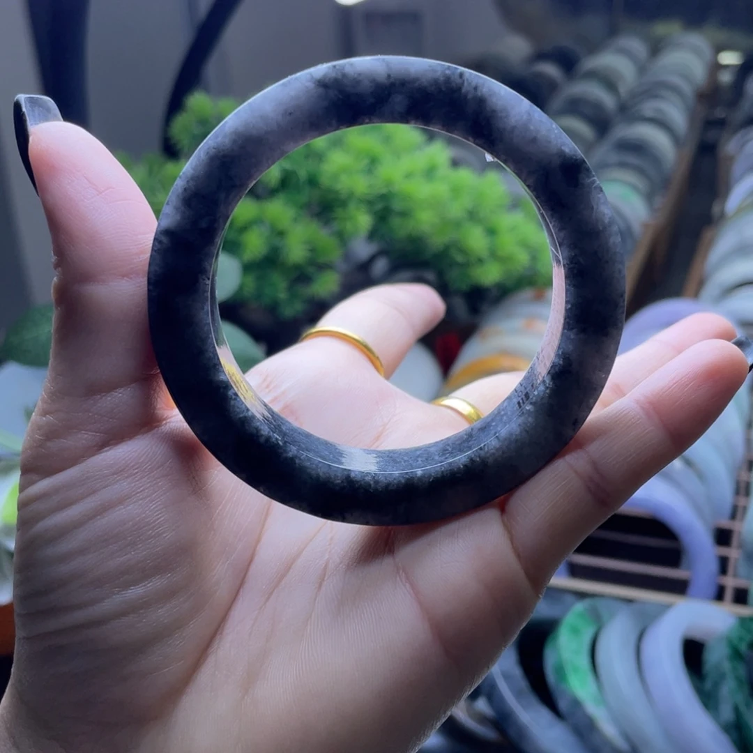 定制翡翠未镶嵌特价翡翠手镯定制