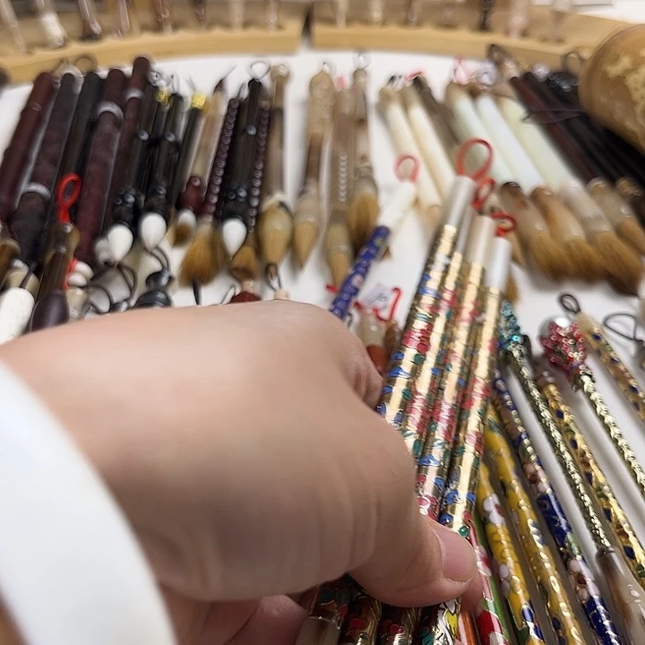 牛角斗和冠法朗彩纯狼小楷1支出锋2.0左右