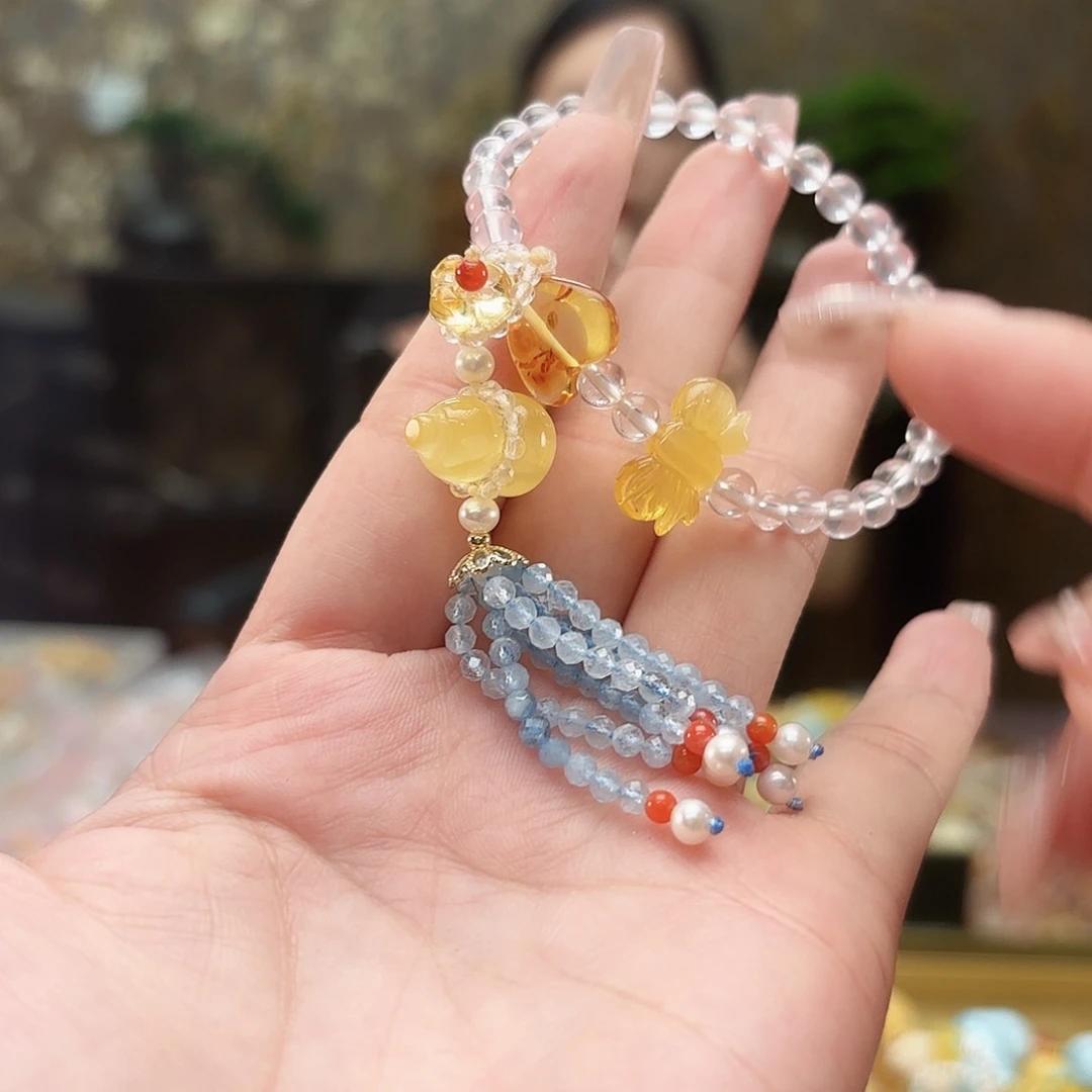 未镶嵌颈饰琥珀琥珀