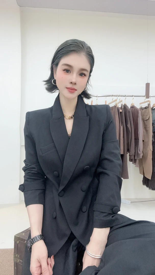 YUANJIE欧货秋冬小众双排扣袖口带修身显瘦百搭简约气质西装女