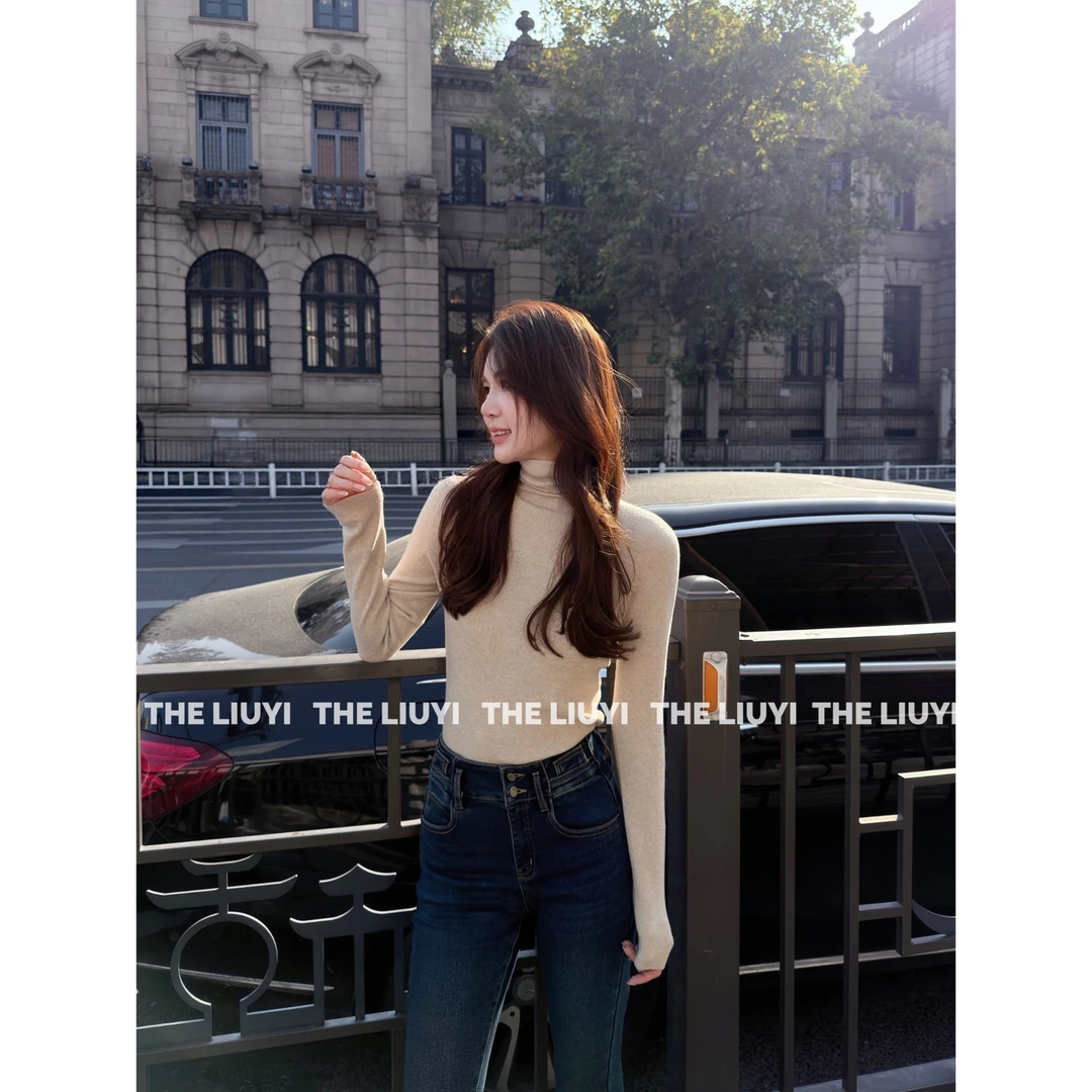 【LIUYI】冬季无缝一体亲肤保暖羊毛堆堆领打底衫511221