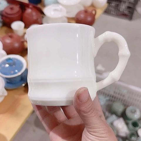 微瑕的一个直播间介意的勿拍胸*哥