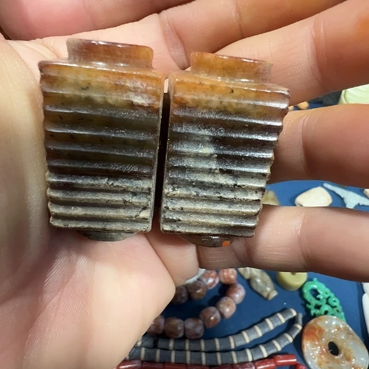 透闪石质玉未镶嵌挂件