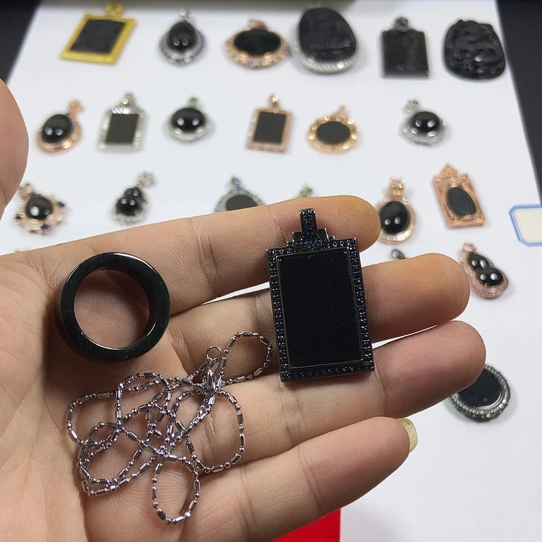 翡翠银S925镀金镶嵌颈饰