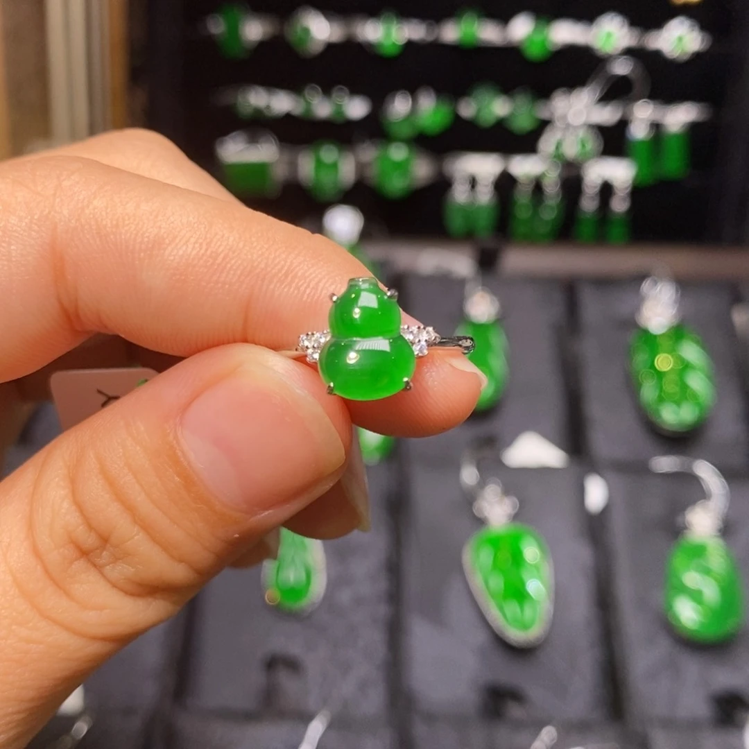 银S925镶嵌戒指翡翠天然翡翠