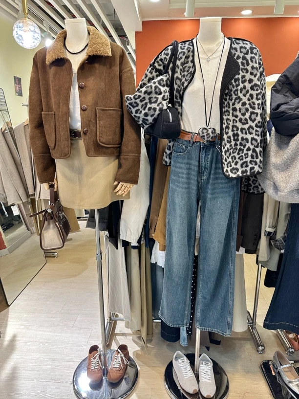 冬季落肩袖韩版短外套短款拼接秋季针织女装气质宽松百搭秋冬