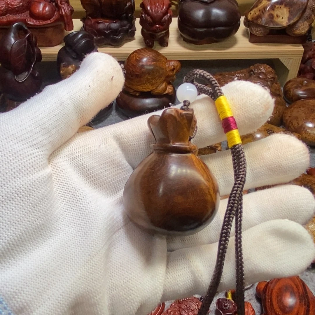 无事牌檀香紫檀（小叶紫檀）嘛梨疙瘩钱袋