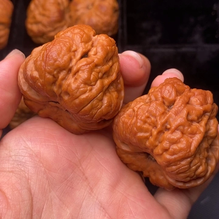 文玩核桃吊坠文玩