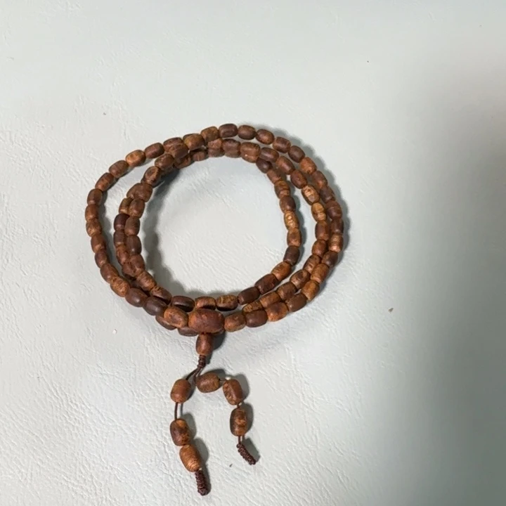 沉香手串留巴多圈 多样发其一