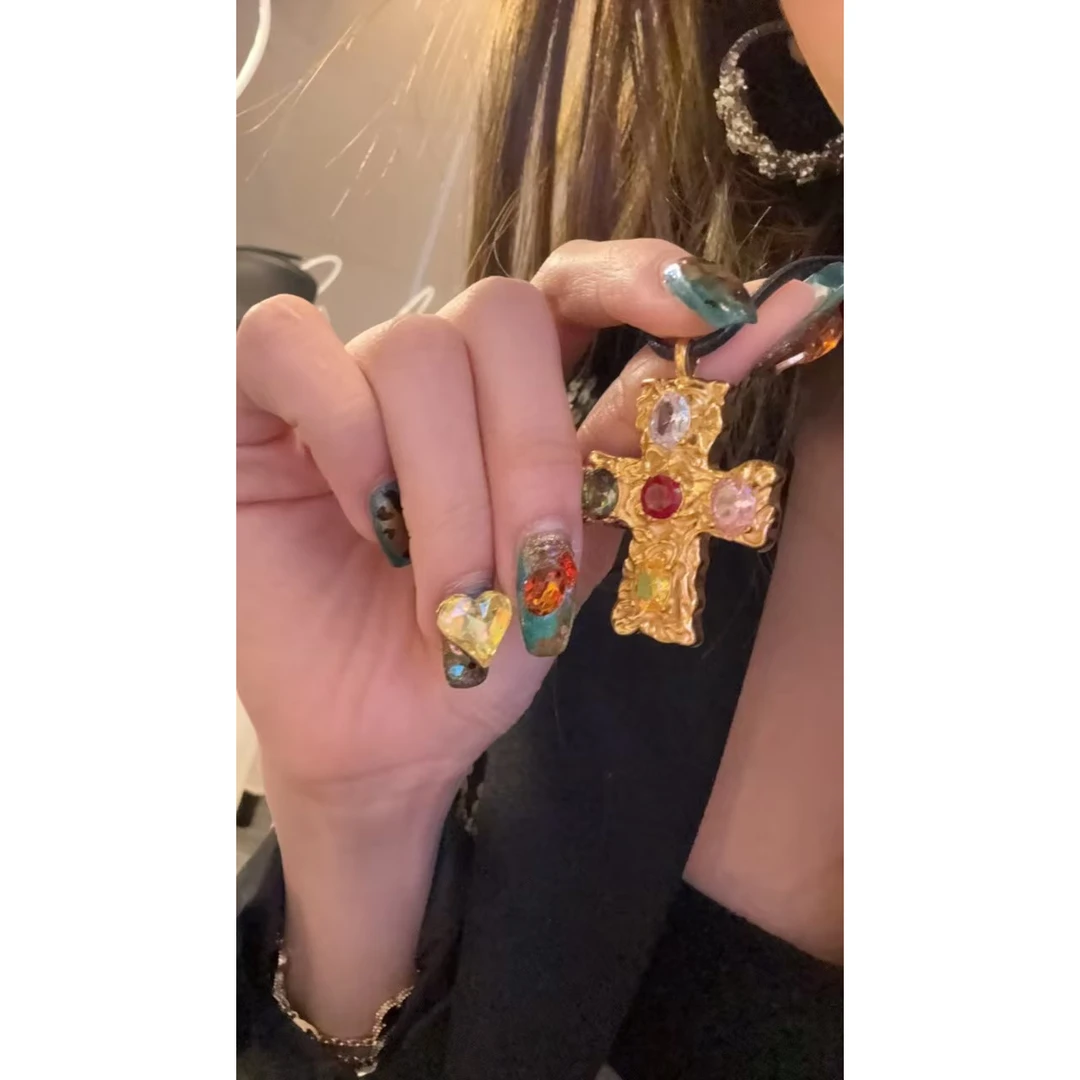 不锈钢锆石项链 欧美时尚小众复古气质项坠钛钢镀18K金五彩吊坠