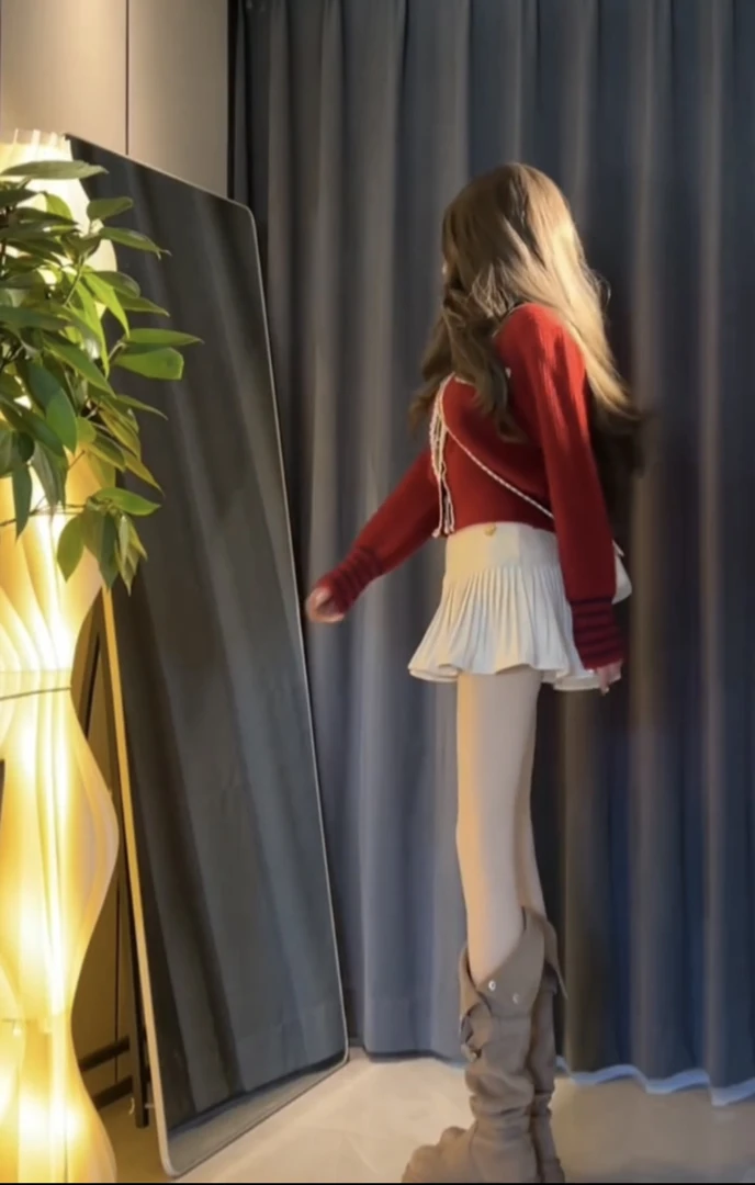 2025春秋新款红色条纹蕾丝拼接针织开衫女高腰花苞百褶短裙两件套