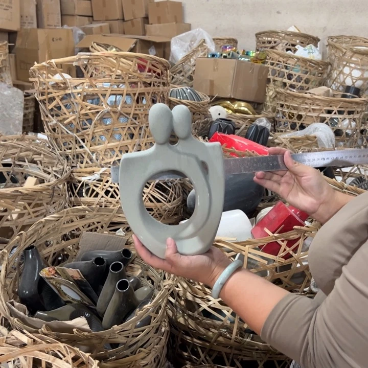 瓶高度25厘米宽度18厘米微瑕捡漏