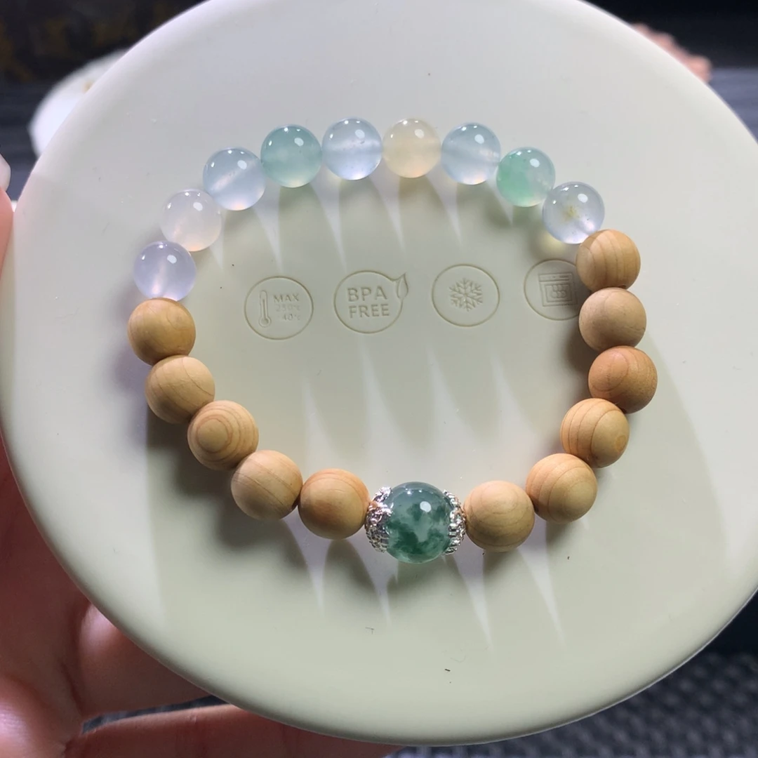 翡翠未镶嵌手串卡8细雨微濛