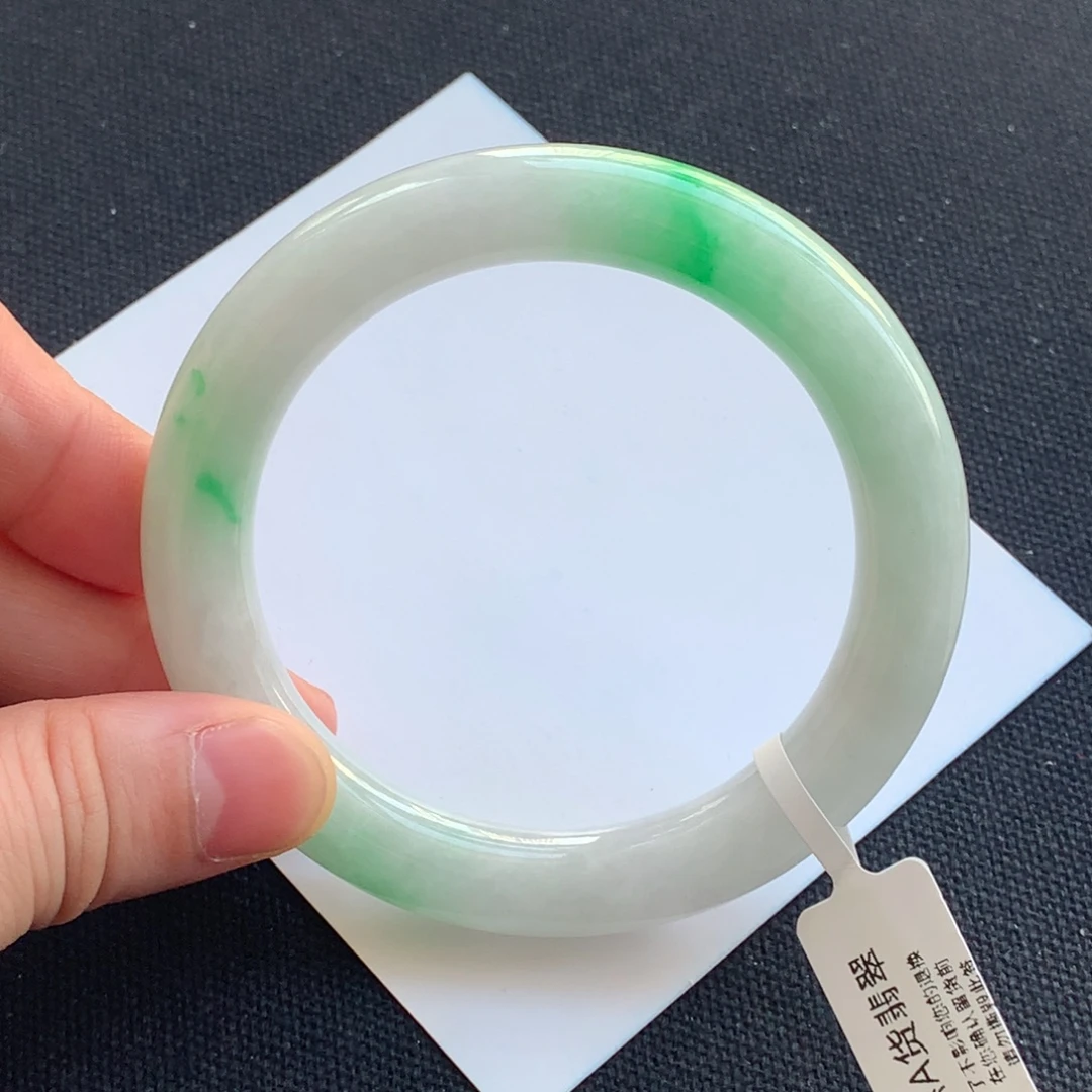 翡翠未镶嵌手镯31号