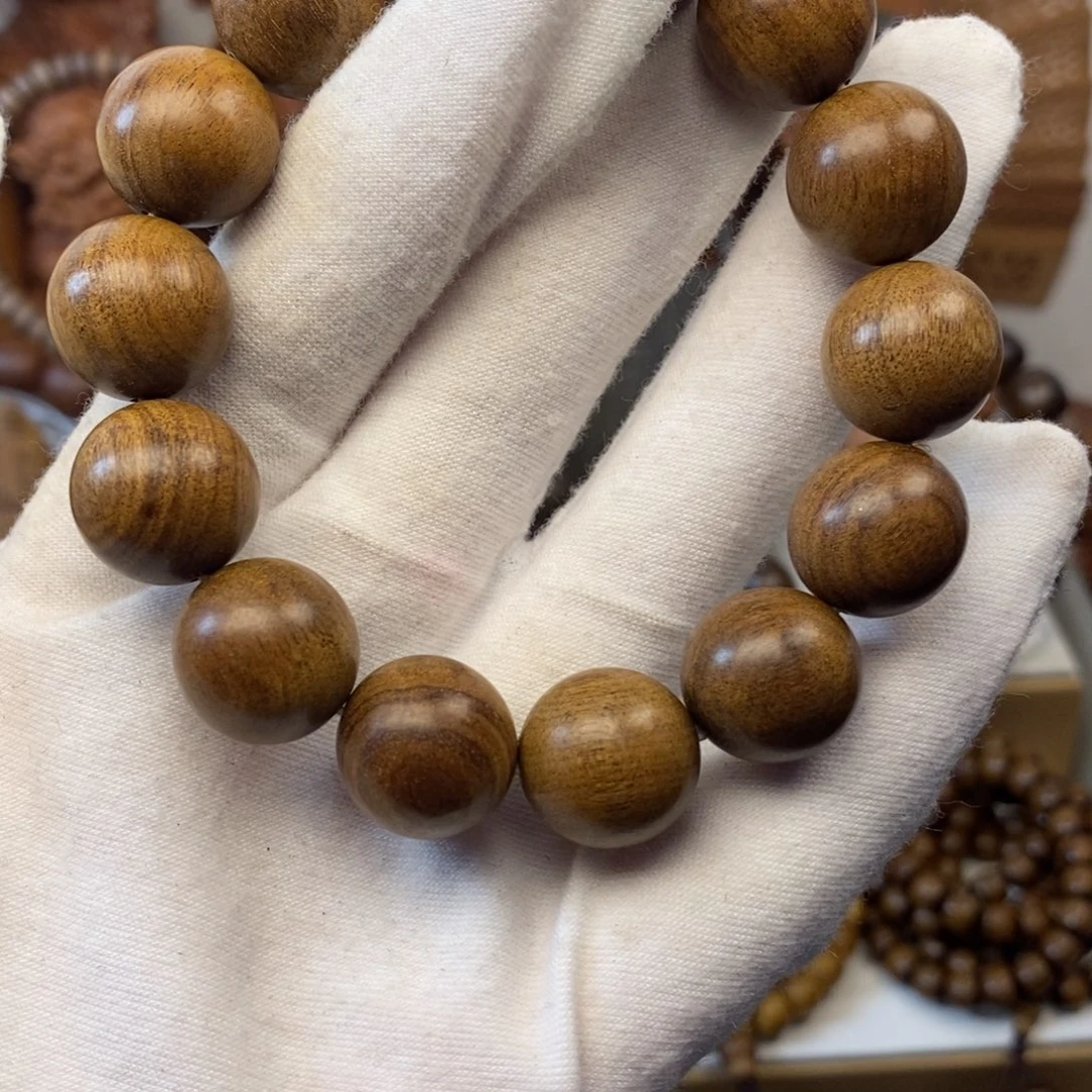 檀香木手串/手链迈索尔老山檀香1.5奶香，微瑕