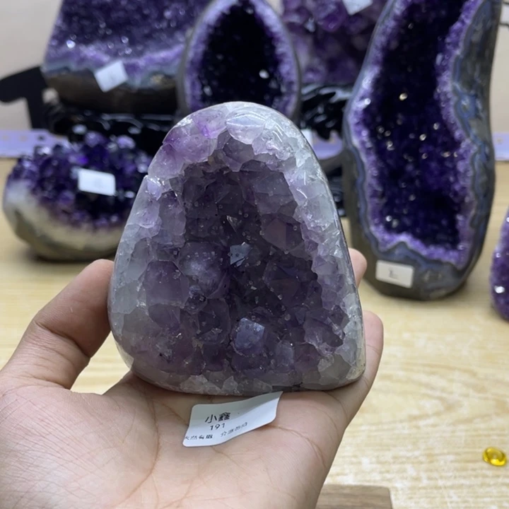 未镶嵌大型摆件（非配饰）紫晶
