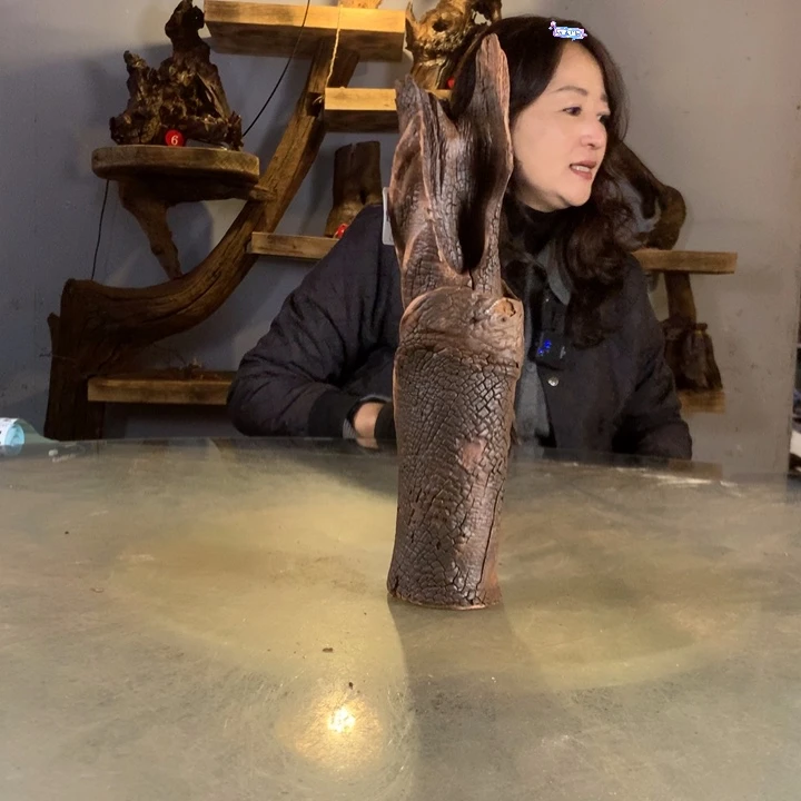 顺***喜天然的云南紫柚木会黄水