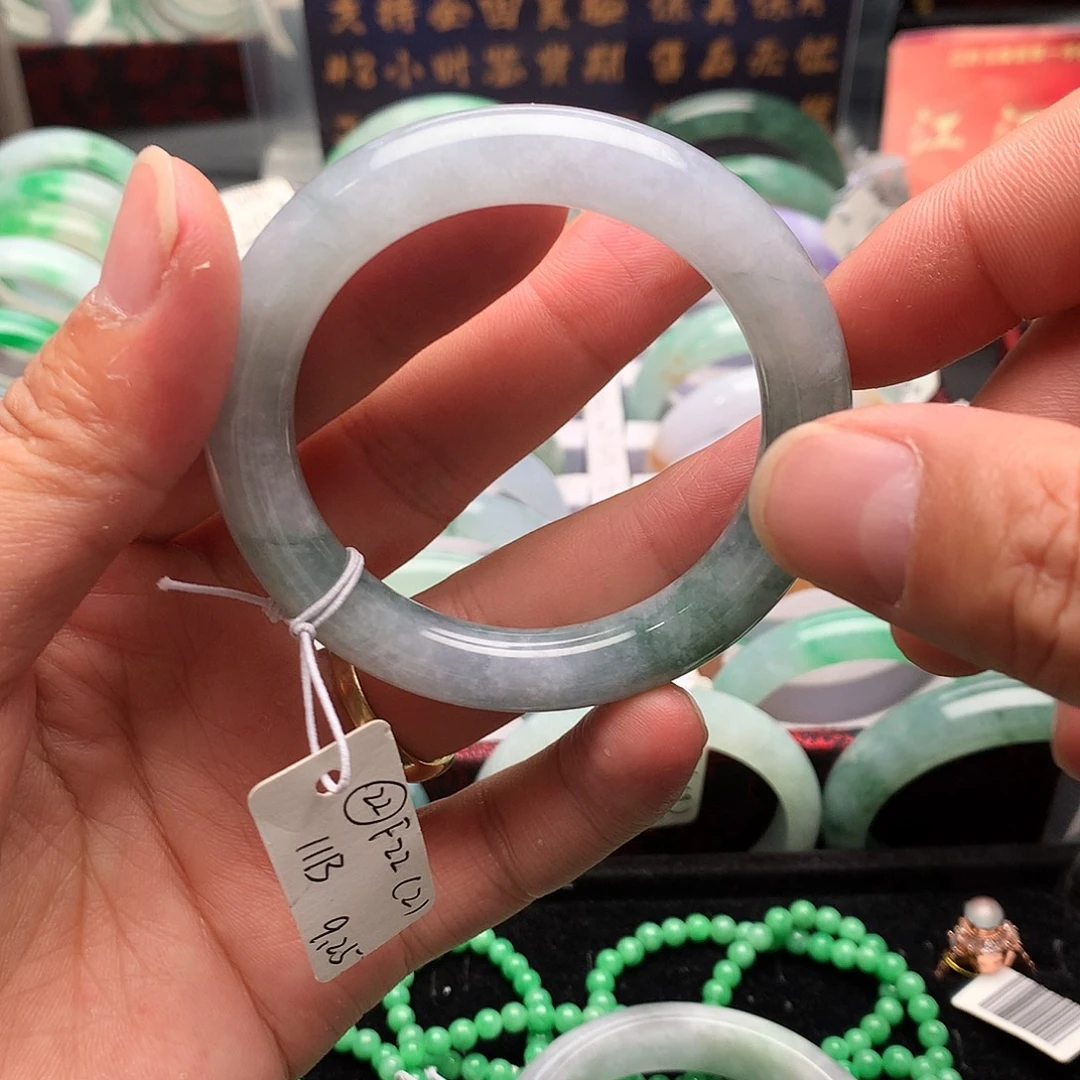 翡翠未镶嵌手镯翡翠手镯