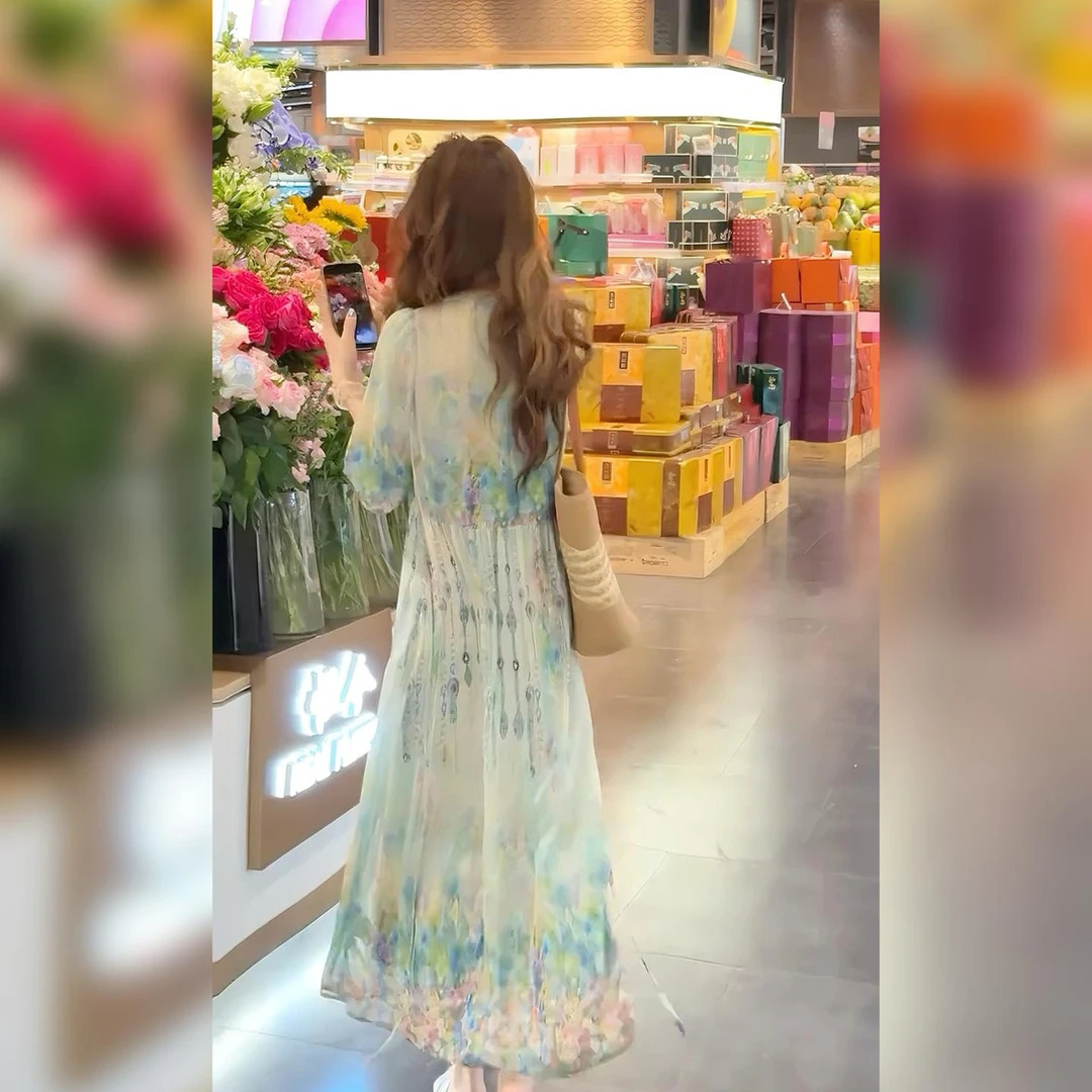 气质时尚连衣裙女多巴胺新款印花慵懒夏季裙子法式真丝高级感显瘦