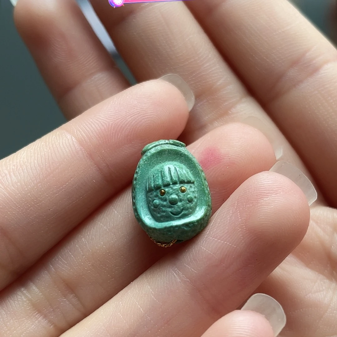 绿松石未镶嵌颈饰