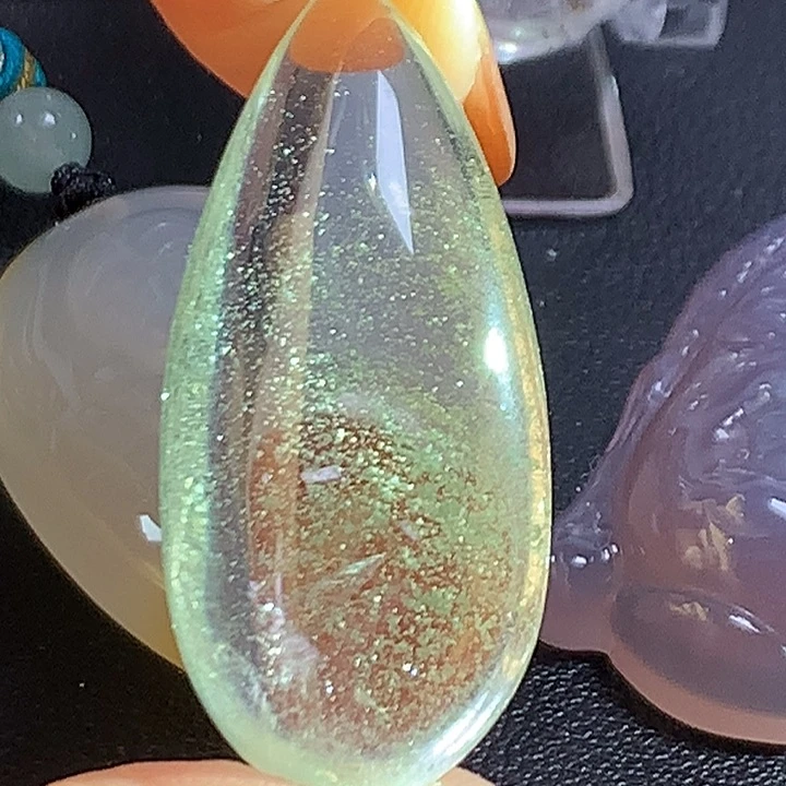 水晶吊坠(不含链)未镶嵌山**王