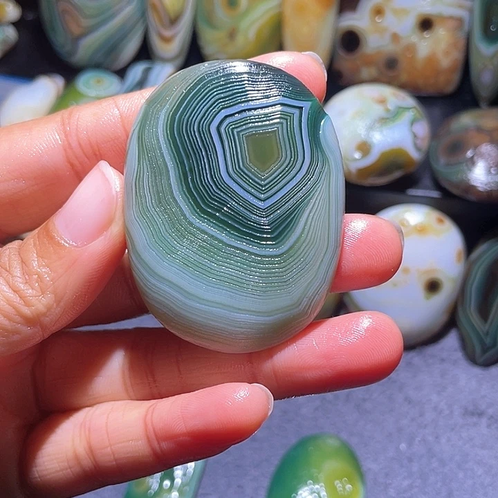 玛瑙/玉髓珠宝奇石未镶嵌青**散