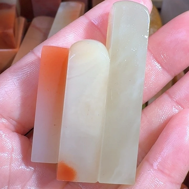 青田石印石挽****彩外地的