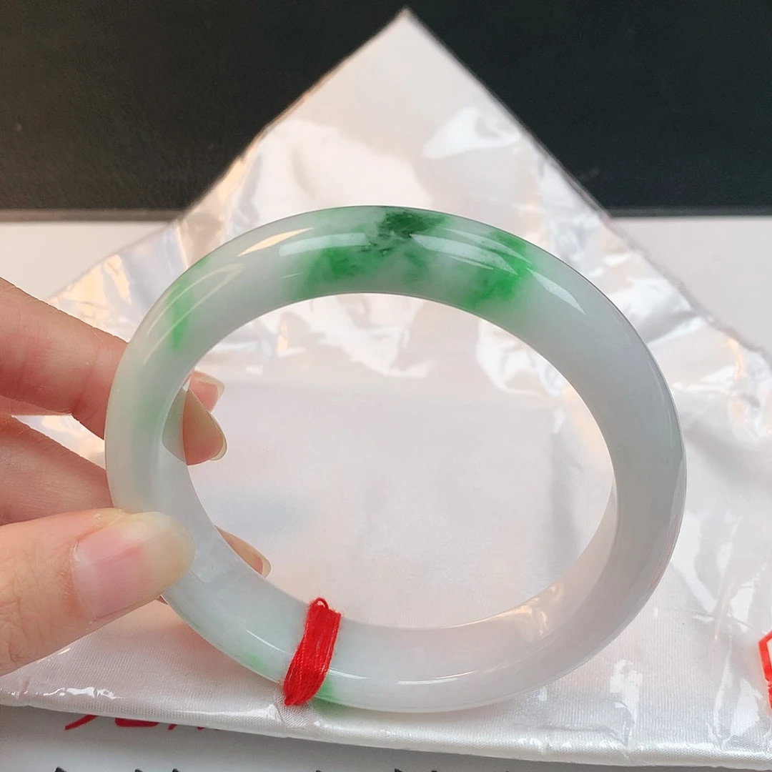 未镶嵌手镯翡翠099