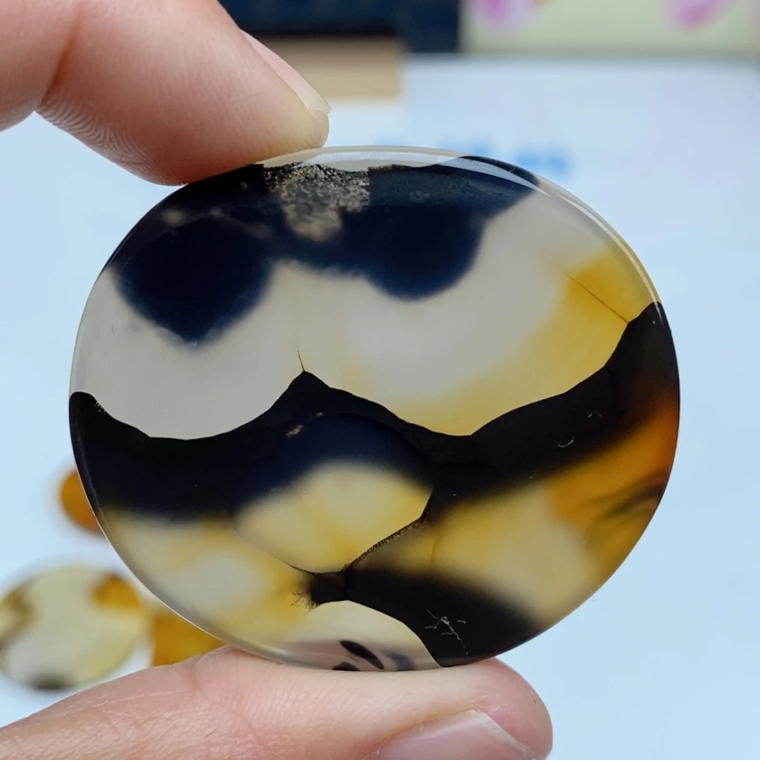 玛瑙/玉髓未镶嵌珠宝半成品