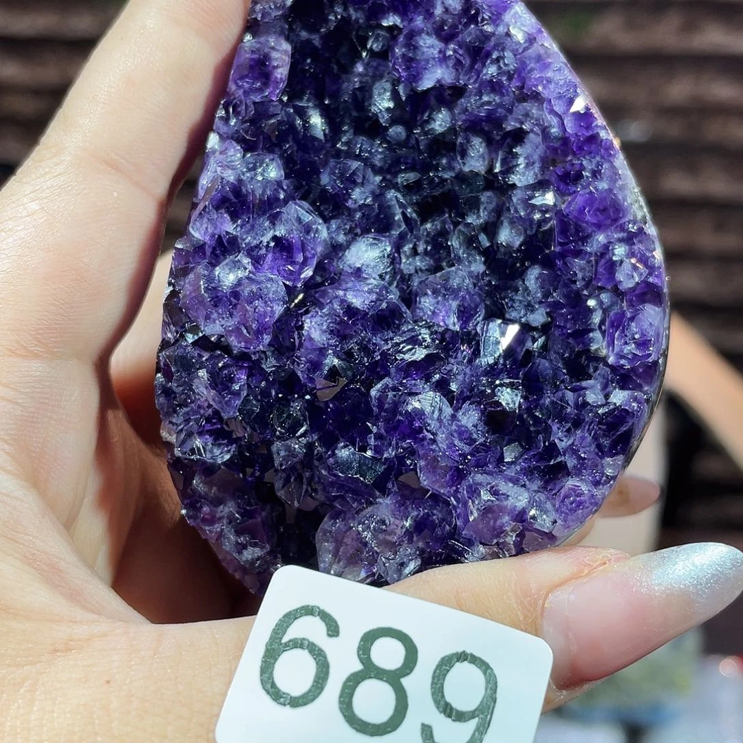 未镶嵌水晶珠宝半成品