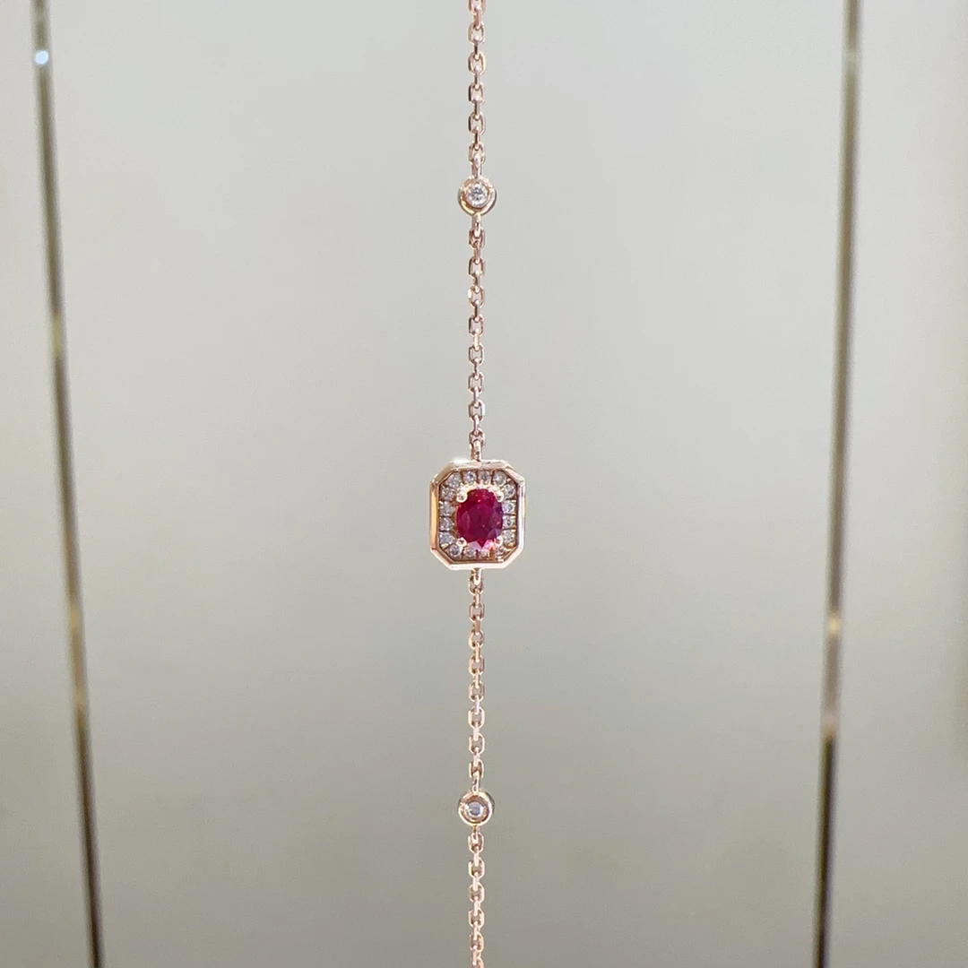 18k金钻石镶嵌红宝石手链 0.20ct+0.084ct