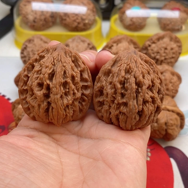 文玩核桃吊坠41麦虎