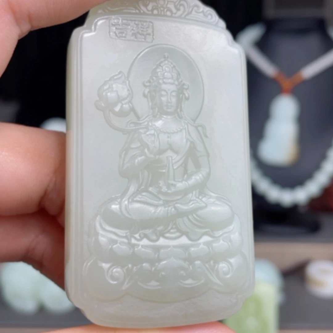 【闪购商品】颈饰未镶嵌和田玉