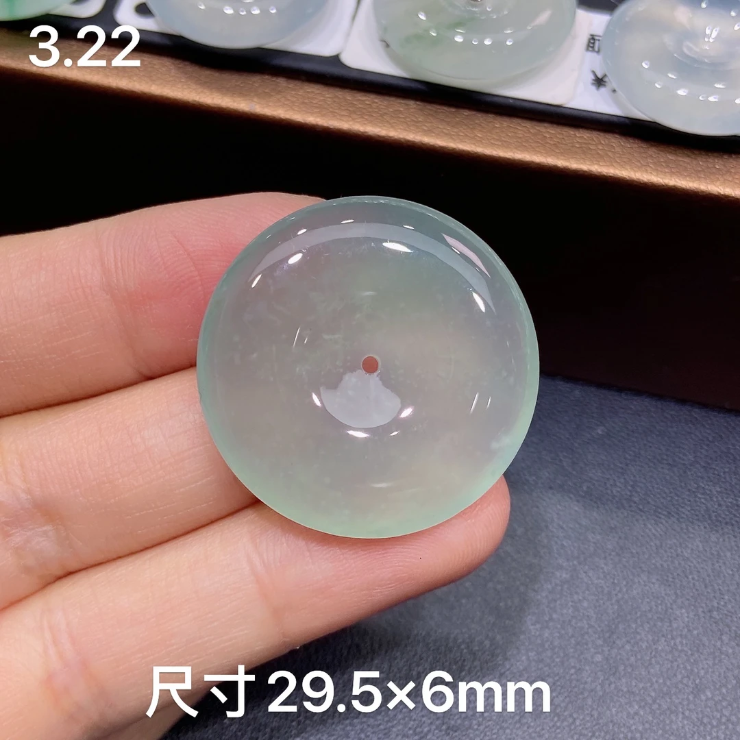 缅甸天然A货翡翠，冰种晴水绿飘木那雪花棉平安扣吊坠，冰透精美款R