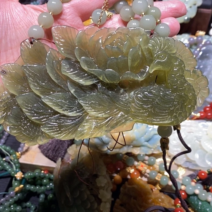 岫玉毛衣链未镶嵌