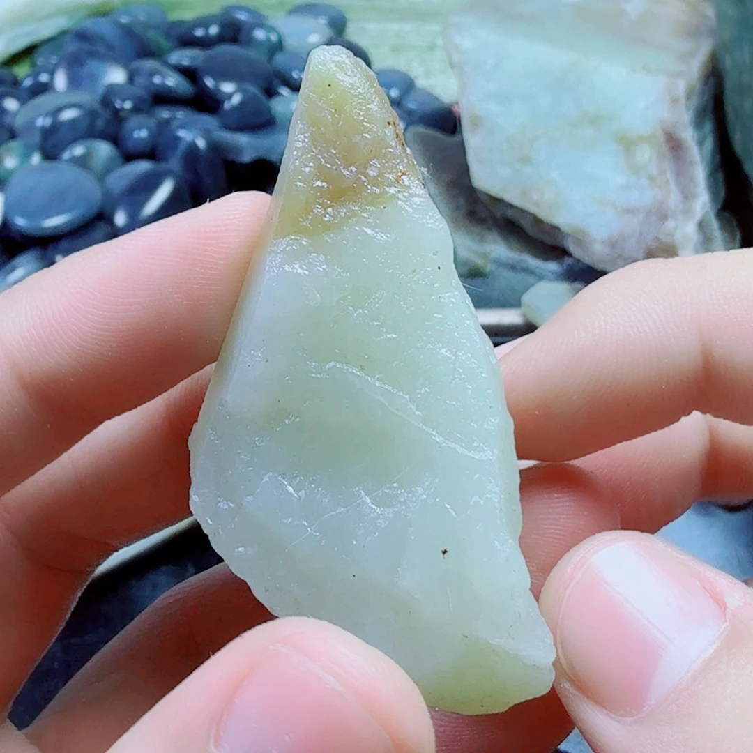 未镶嵌和田玉（糖玉）挂件