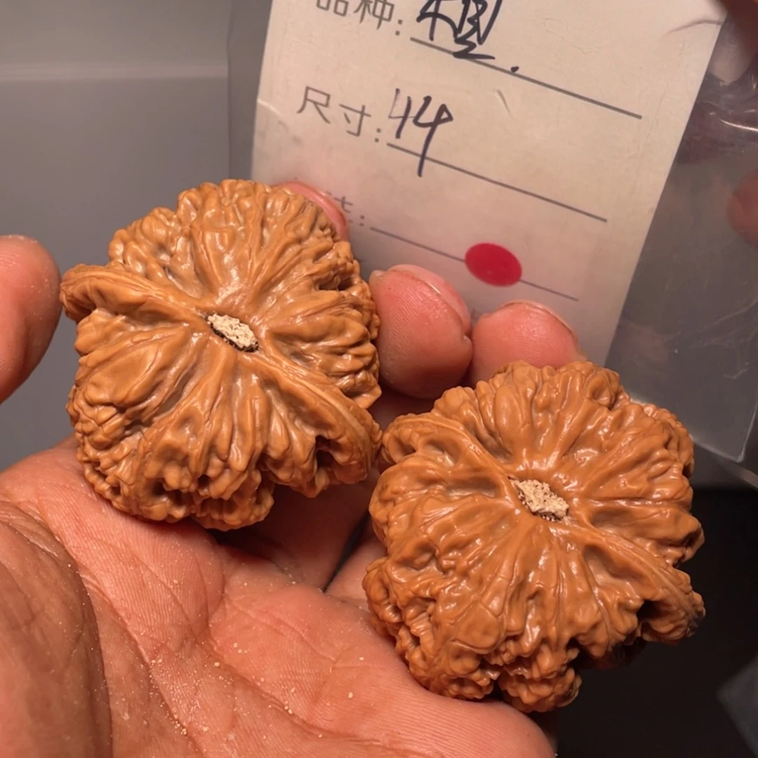文玩核桃吊坠文玩核桃