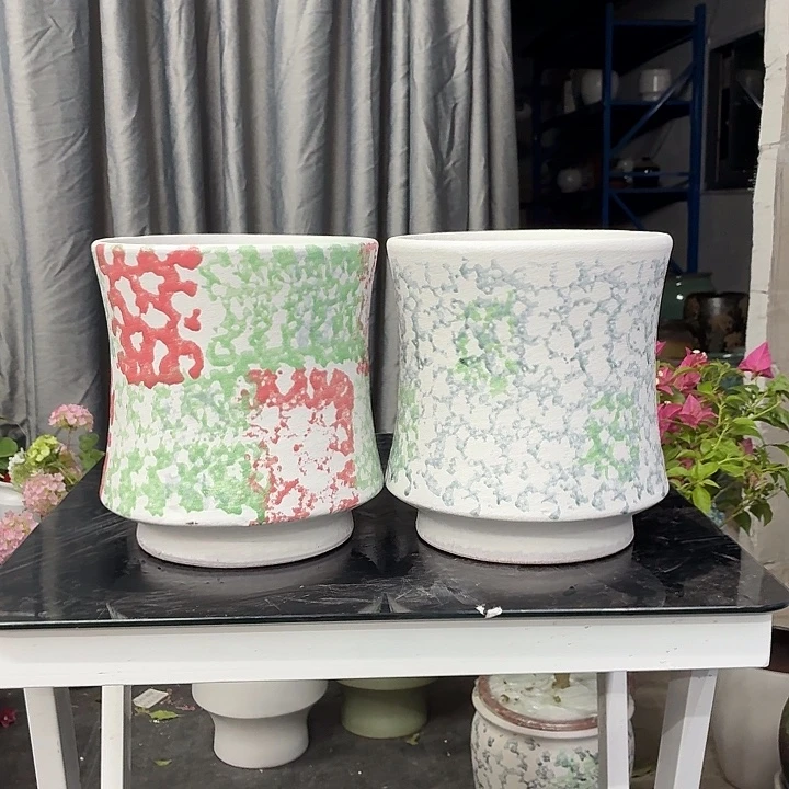 19×22粗陶花盆有孔