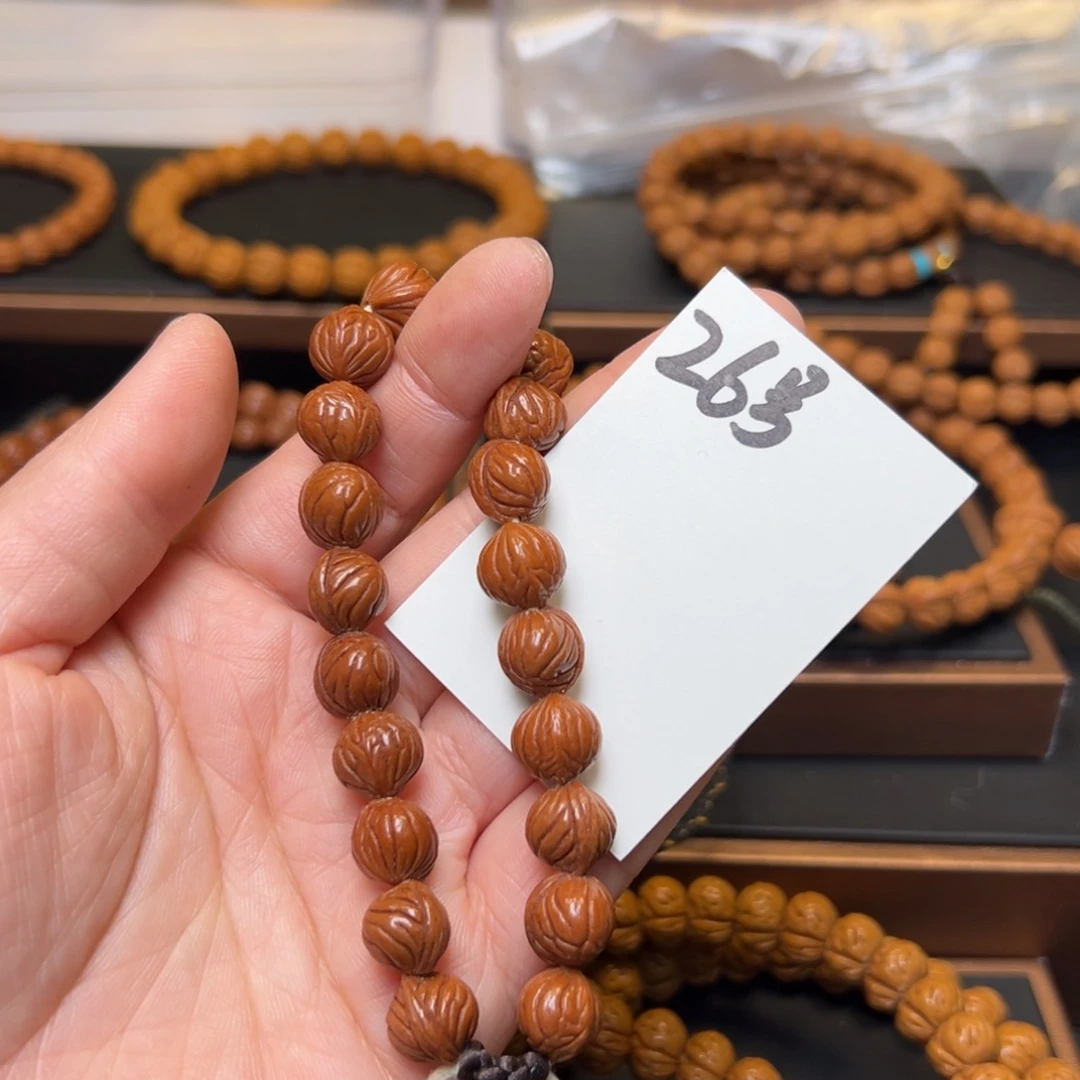 文玩核桃把件秦岭龙纹桃核10小奶豆手串