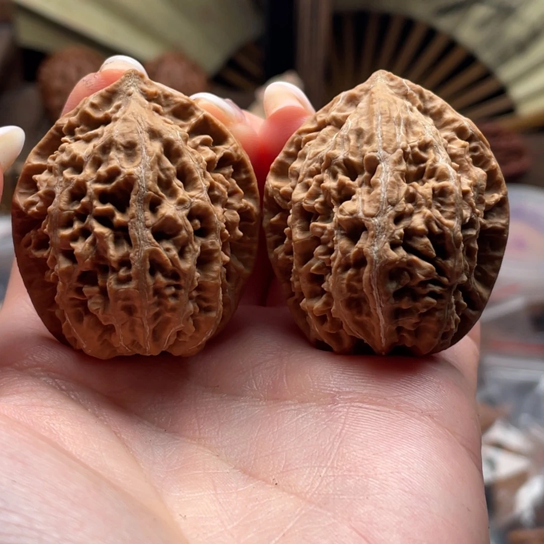 文玩核桃把件楸刀鱼22