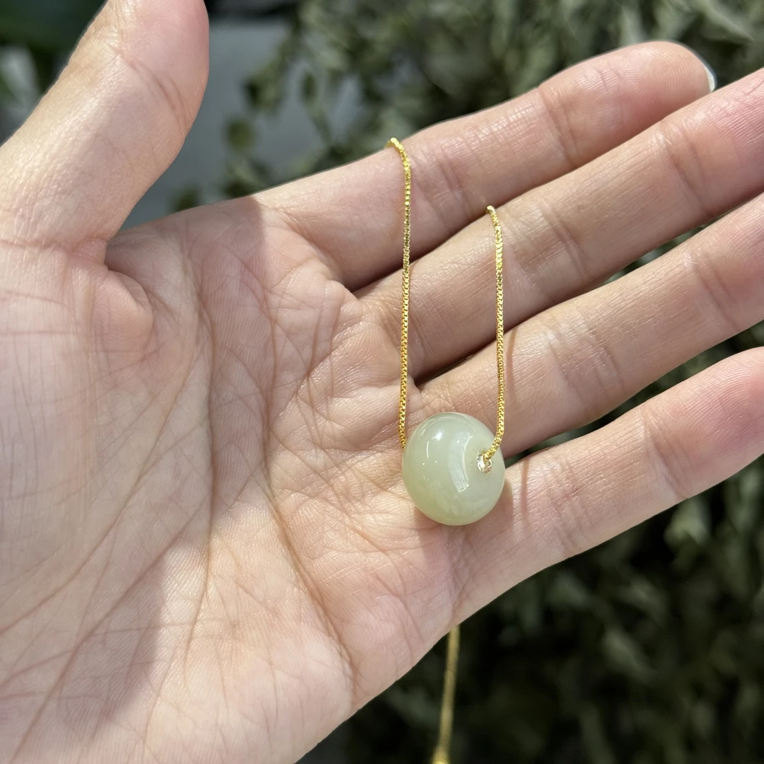 和田玉晴水18k金路路通吊坠转运珠16mm珠宝玉石玉质温润时尚挂坠