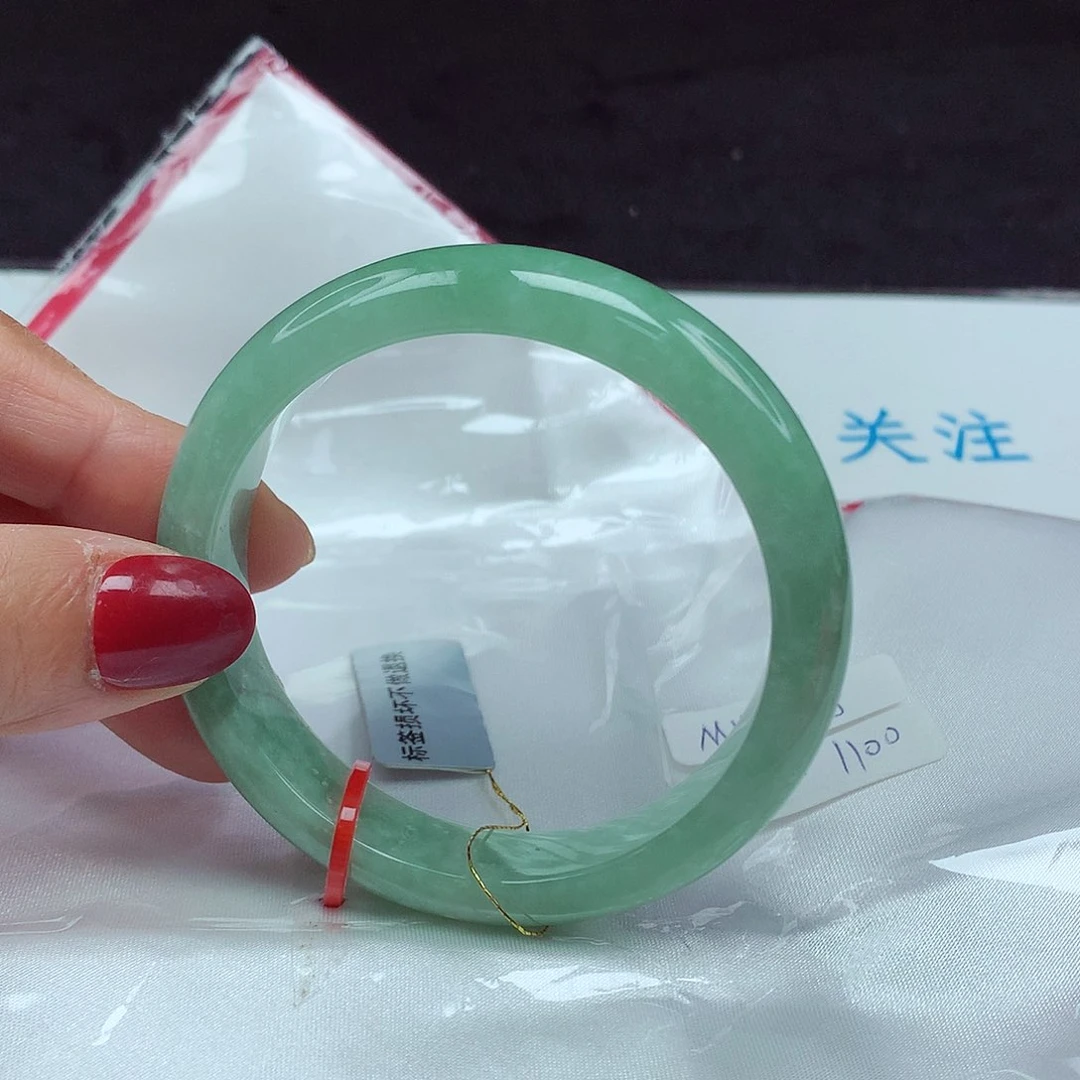 翡翠手镯未镶嵌56圈0208