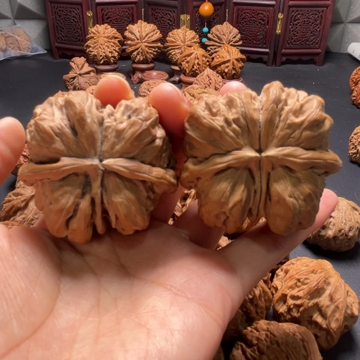 蛙蛙龙首球连49尺寸核桃哈哈哈哈哈