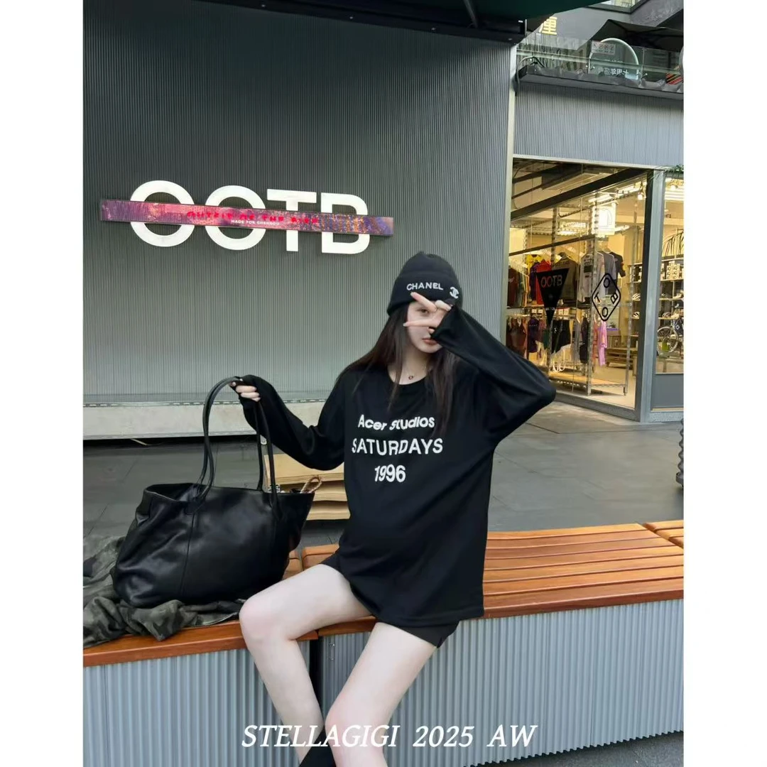 SG / 郭幂幂 AW 早秋新品 慵懒时髦感 圆领字母长袖T-20251631